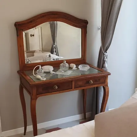 Giardino Delle Delizie Bed and Breakfast Γκραβίνα